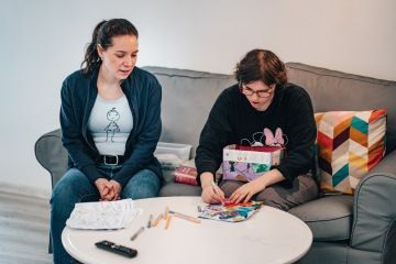 Pohled na interiér Nového domova, ukazující, kam směřuje podpora od dárců.